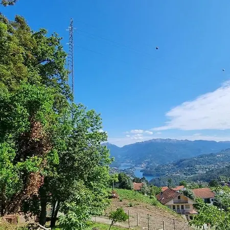 Moradia No Gerês - O Africanista Soengas