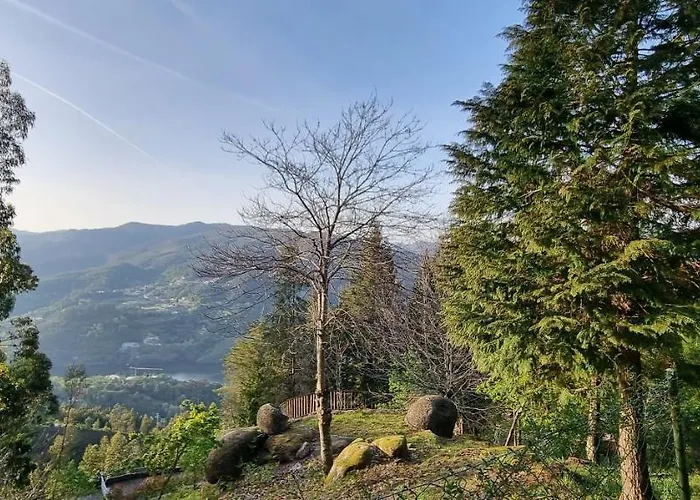 Moradia No Gerês - O Africanista *